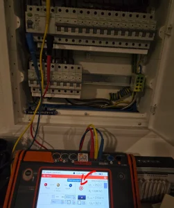 merací prístroj na meranie elektro revízií